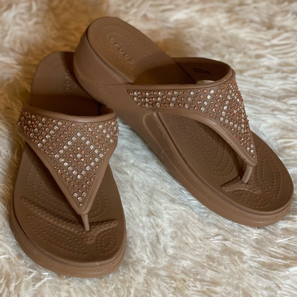Crocs sandals tan with rhinestones size 8